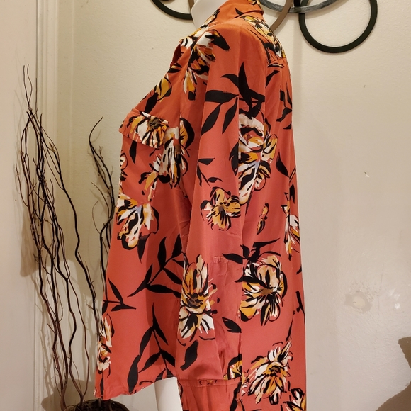 Madison Curvy,Top Floral Blouse Plus Size 2Xl - Picture 5 of 11